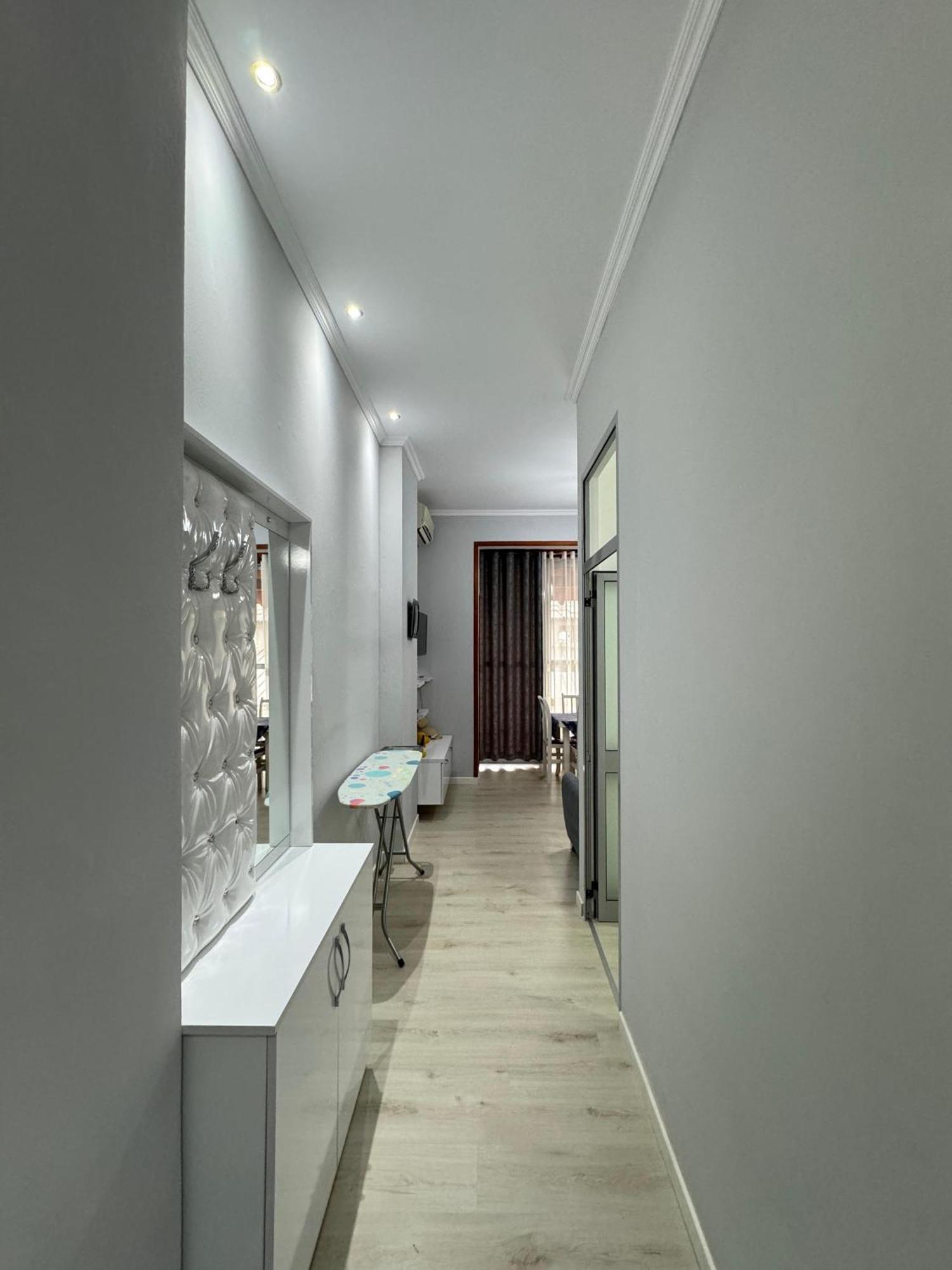 Solei Apartments Sarandë Buitenkant foto